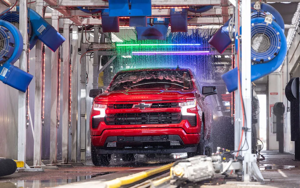Raceway state of the art electric wash tunnel